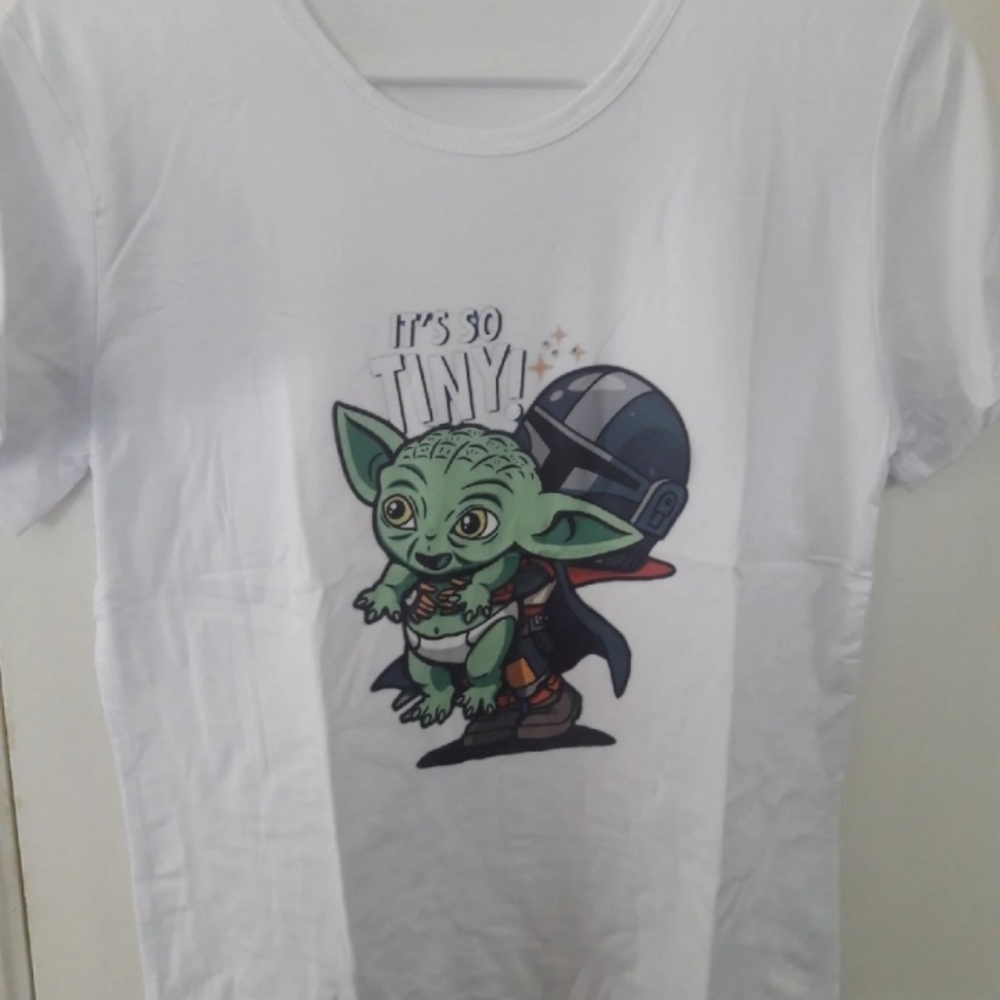 Baby Yoda Graphic Tee